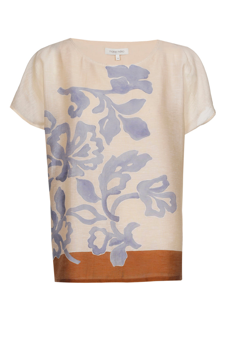 Loose shirt with flower print