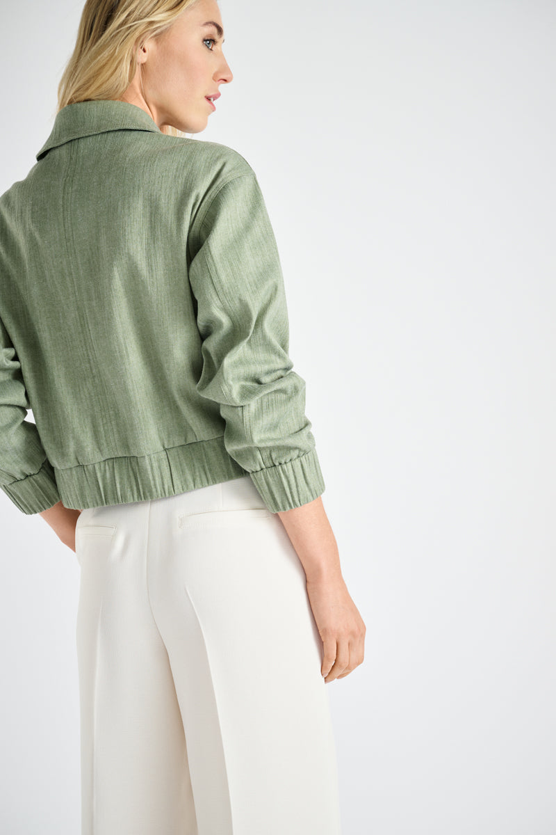 Kort olijfgroen jasje