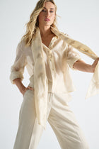 Chemise en voile brodée