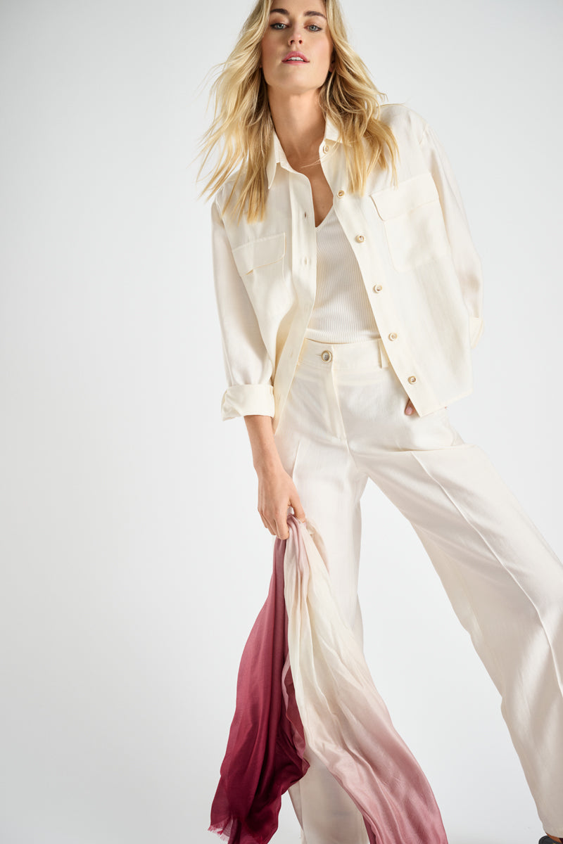 Crèmekleurig bloesjasje