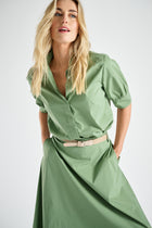 Lichtgroen bloesje met korte mouwen