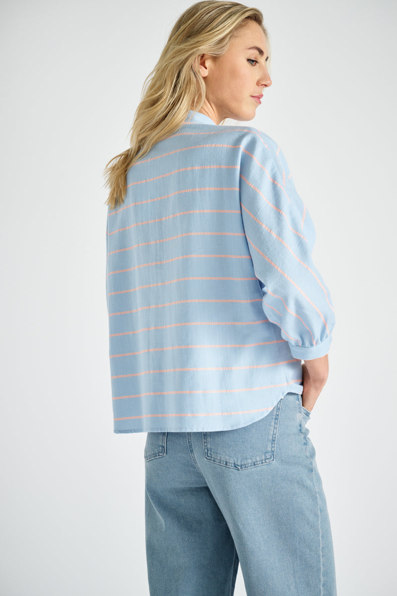 Horizontaal gestreept hemd