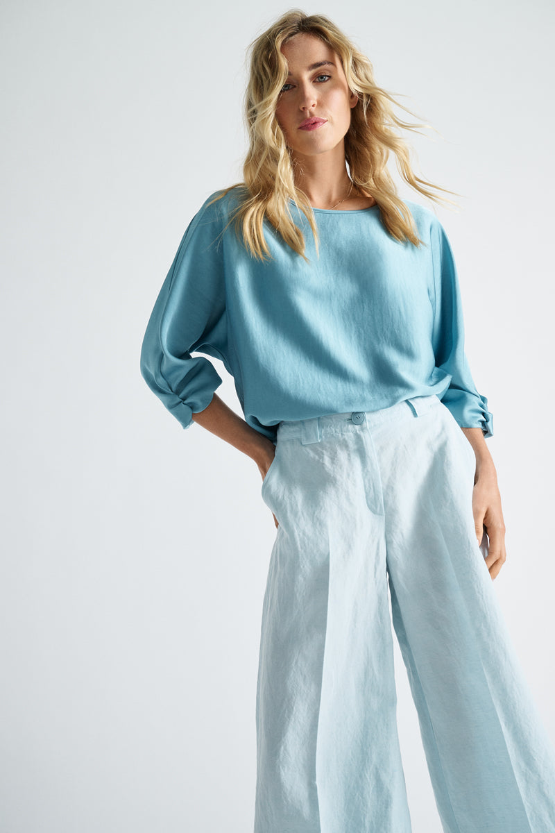 Blauwe bloes in satijnlook