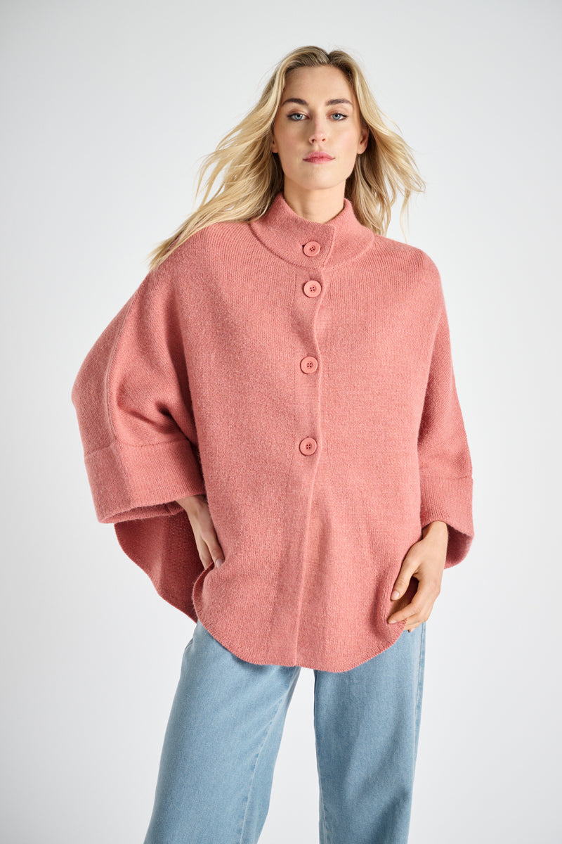 Roze cape met knopen