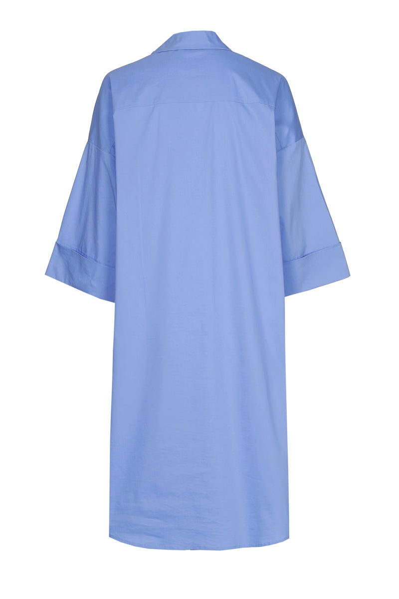 Blauwe katoenen hemdsjurk