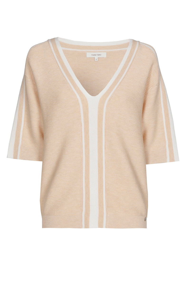 Crèmekleurige pull met ecru strepenpatroon