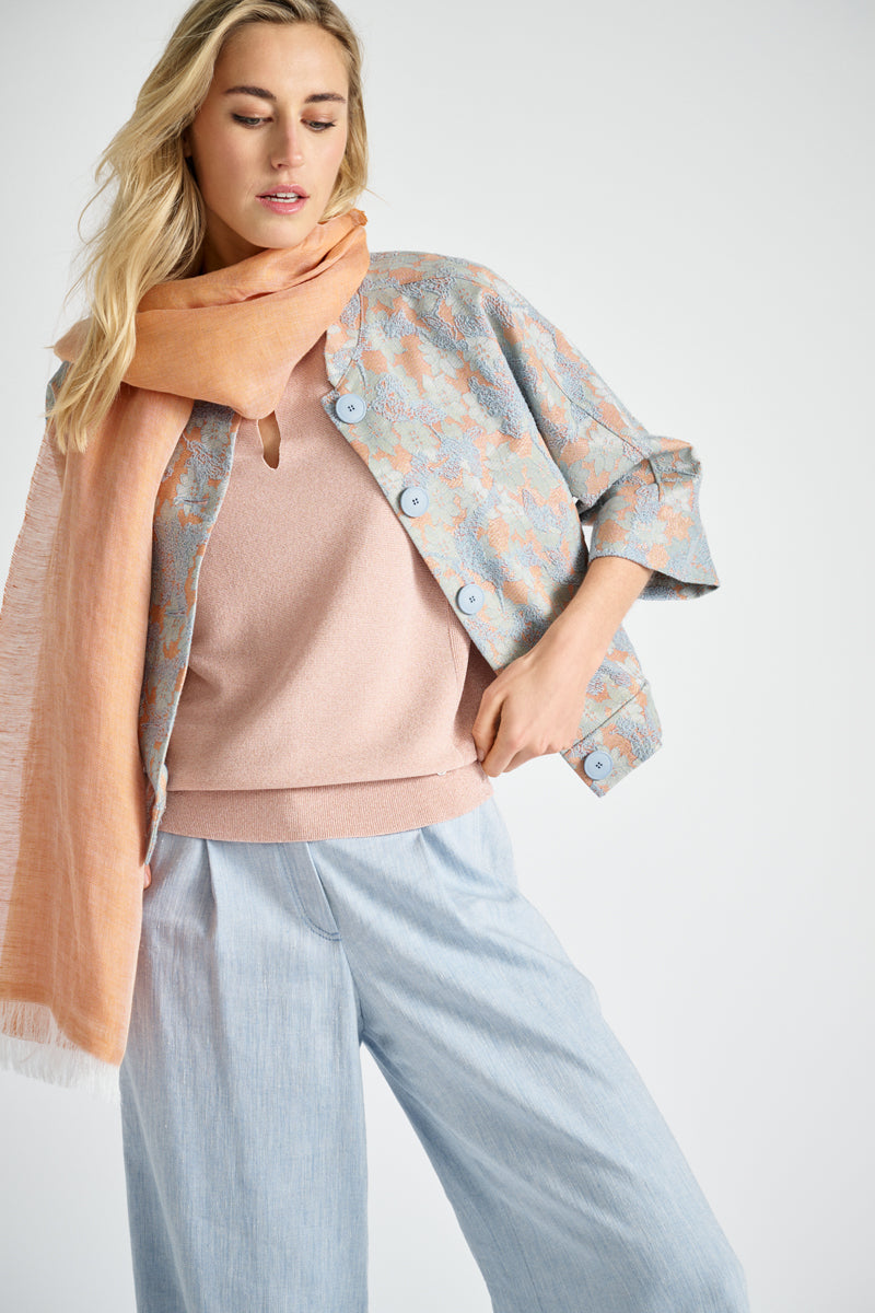 Roze mouwloze top met mooie halsuitsnijding