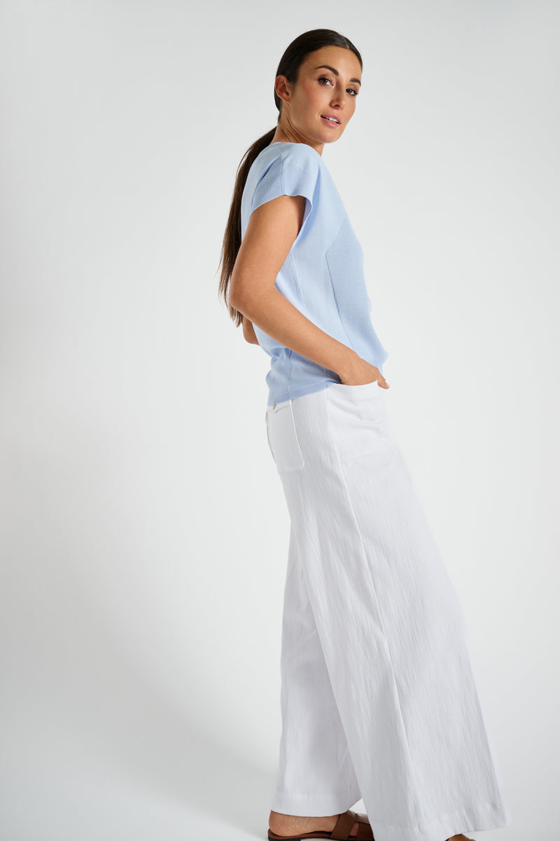 Wide v-neck top hyacinth blue