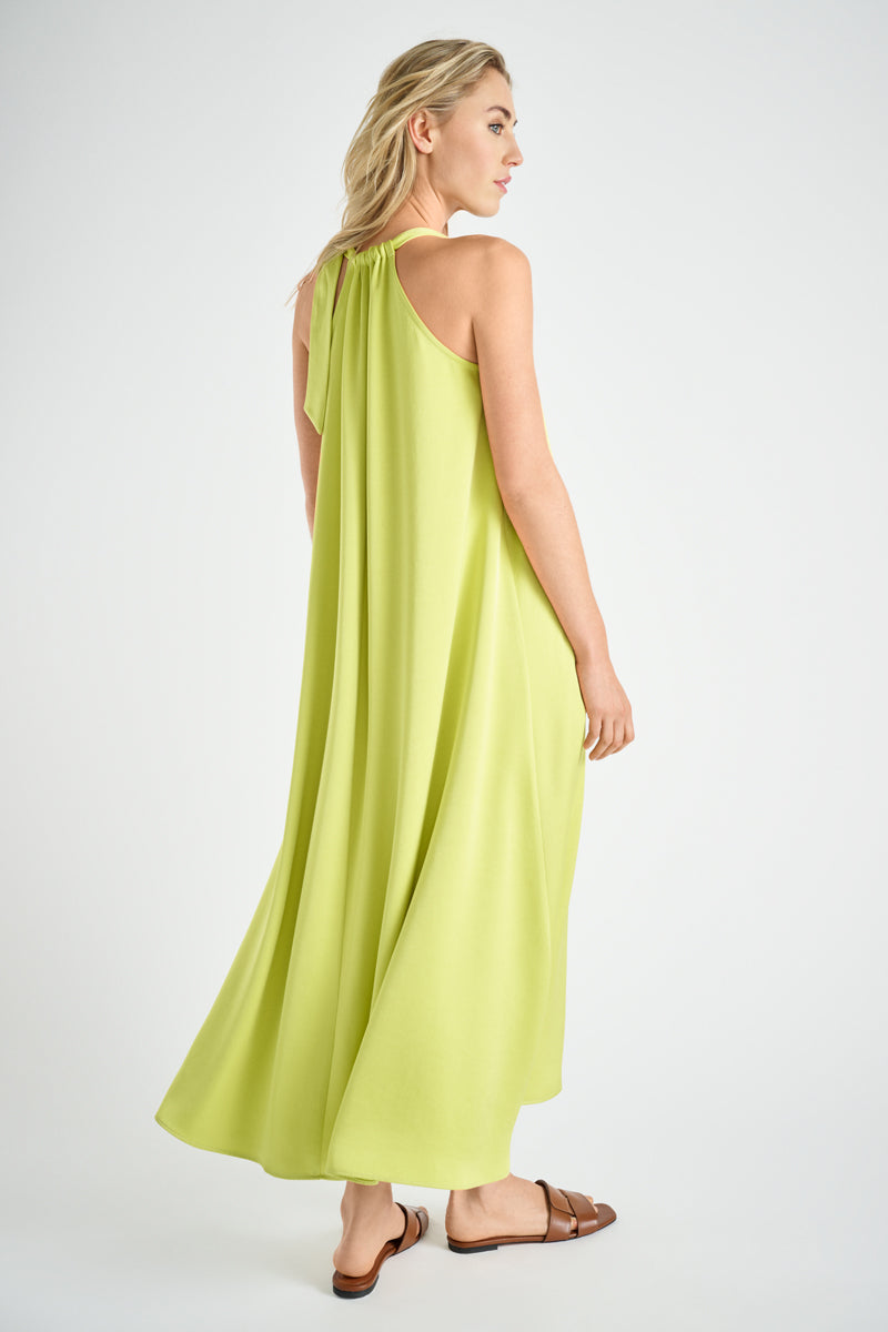 Lange gele zomerjurk in satijnlook