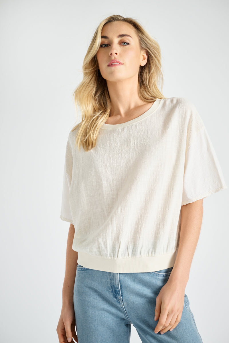 Cream t-shirt in wrinkled cotton