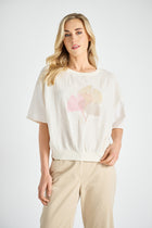 Crème t-shirt met print