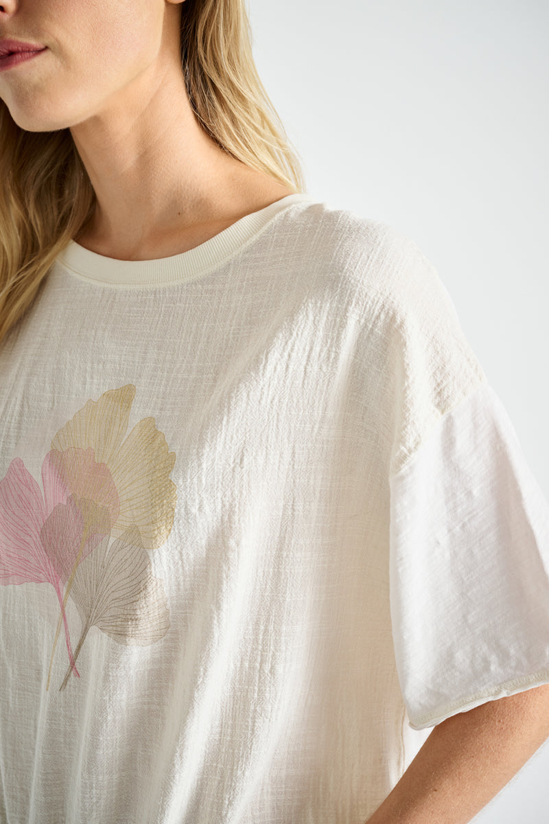 Crème t-shirt met print