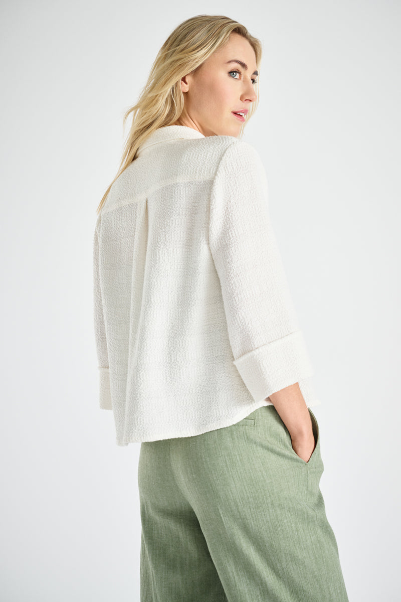 Cream shirt-jacket with collar and buttons