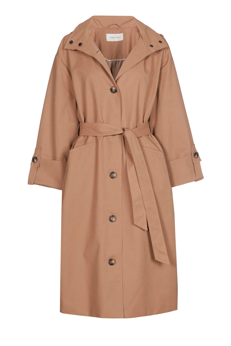 Long camel-coloured lined coat with hood and belt