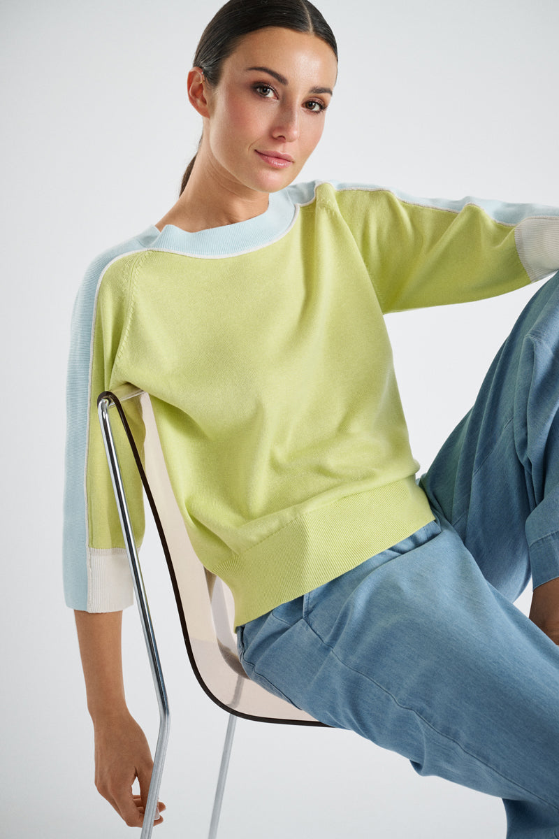 Two-tone jumper in lime green and light blue