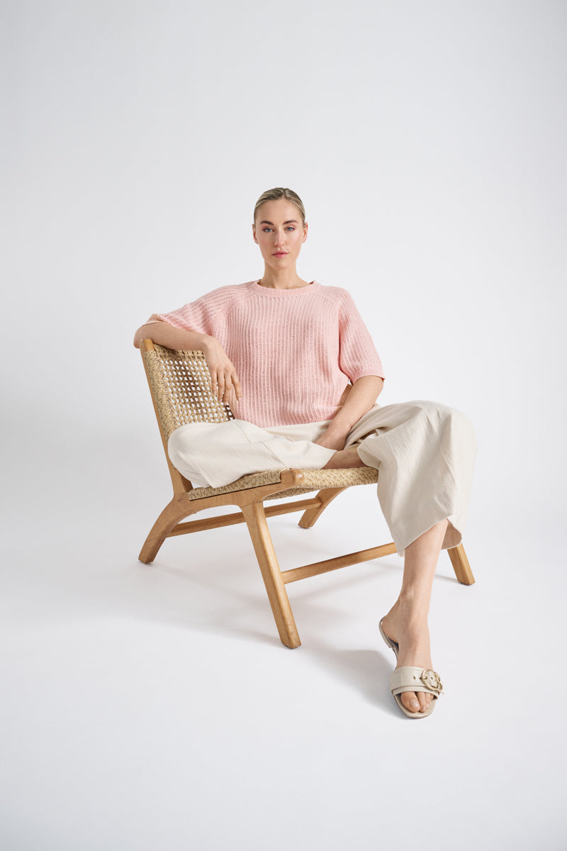 Gehaakte pull met ronde hals en korte mouw