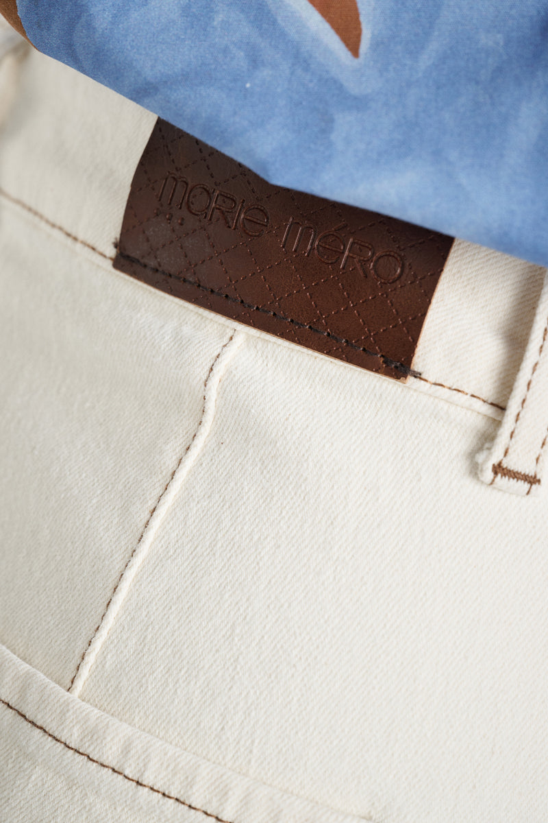 Ecru denim slight balloon shape