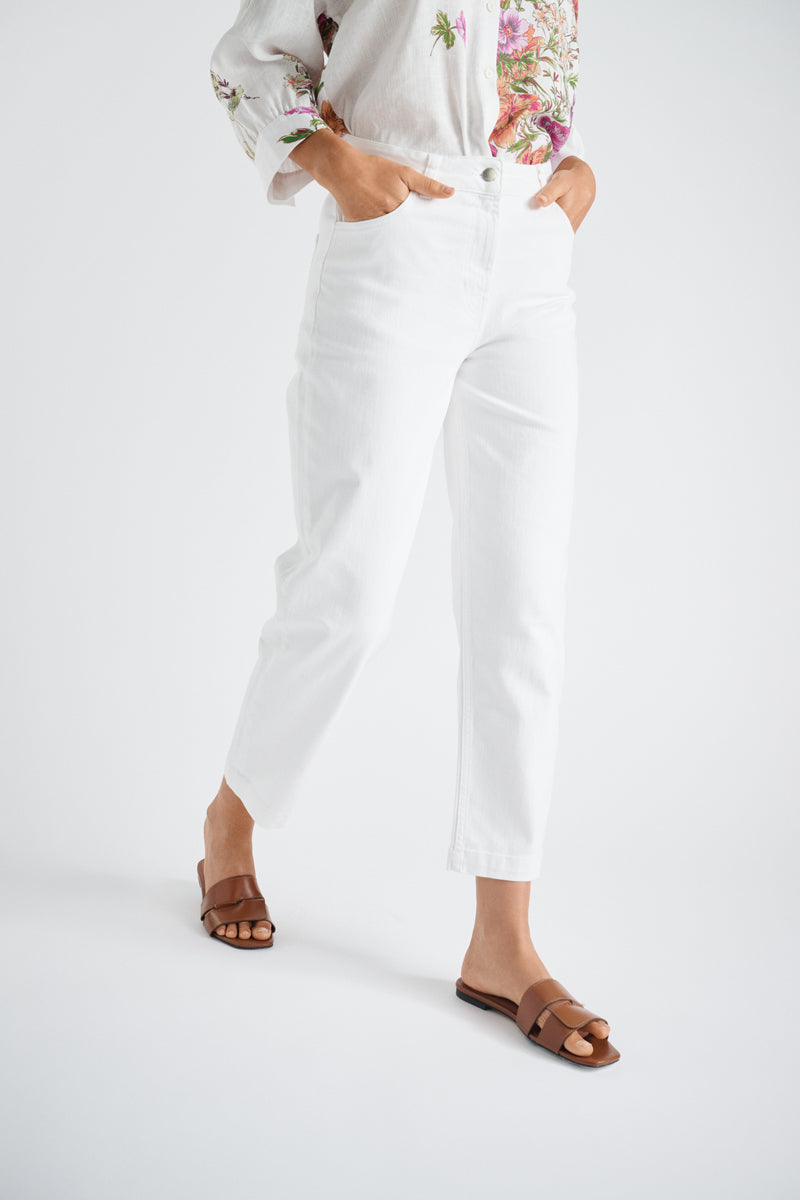 White denim slight balloon shape