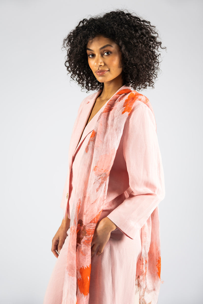 Linnen sjaal in rood-roze tinten