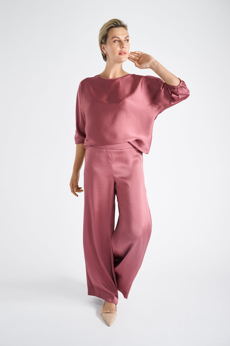 Wijde satijnen broek met tailleband
