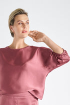 Top satin boxy à manches trois-quarts