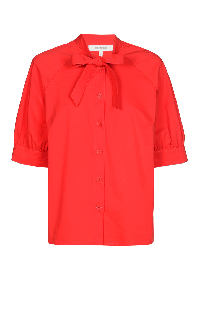 Straight short sleeved shirt with bow collar