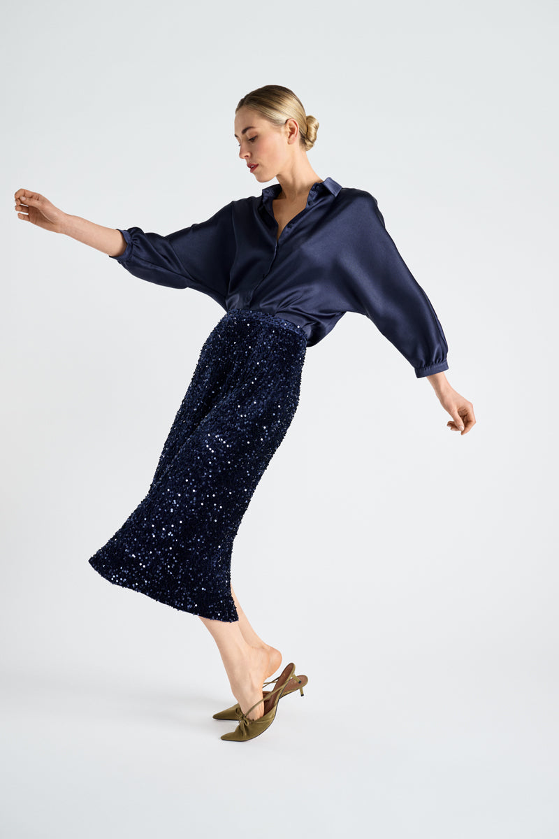 Calf-length navy straight skirt with sequins