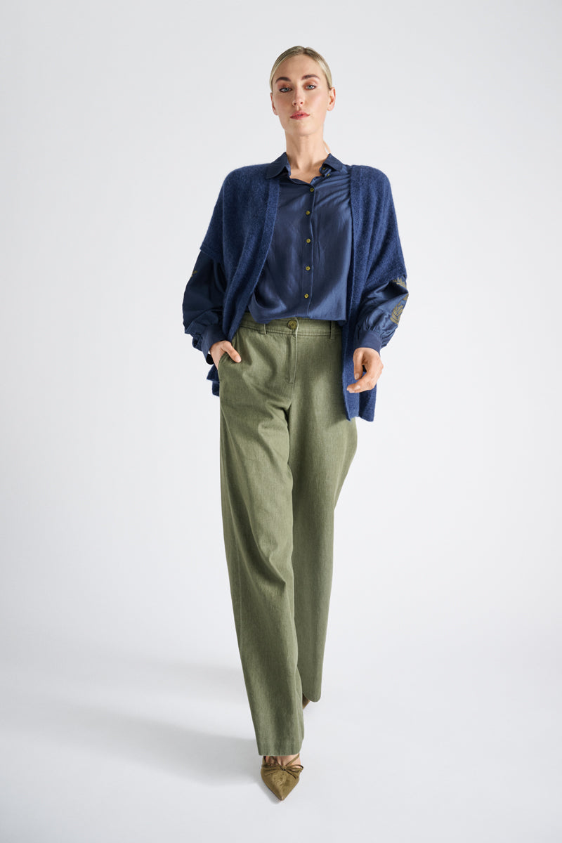 Straight long khaki fluid pants 