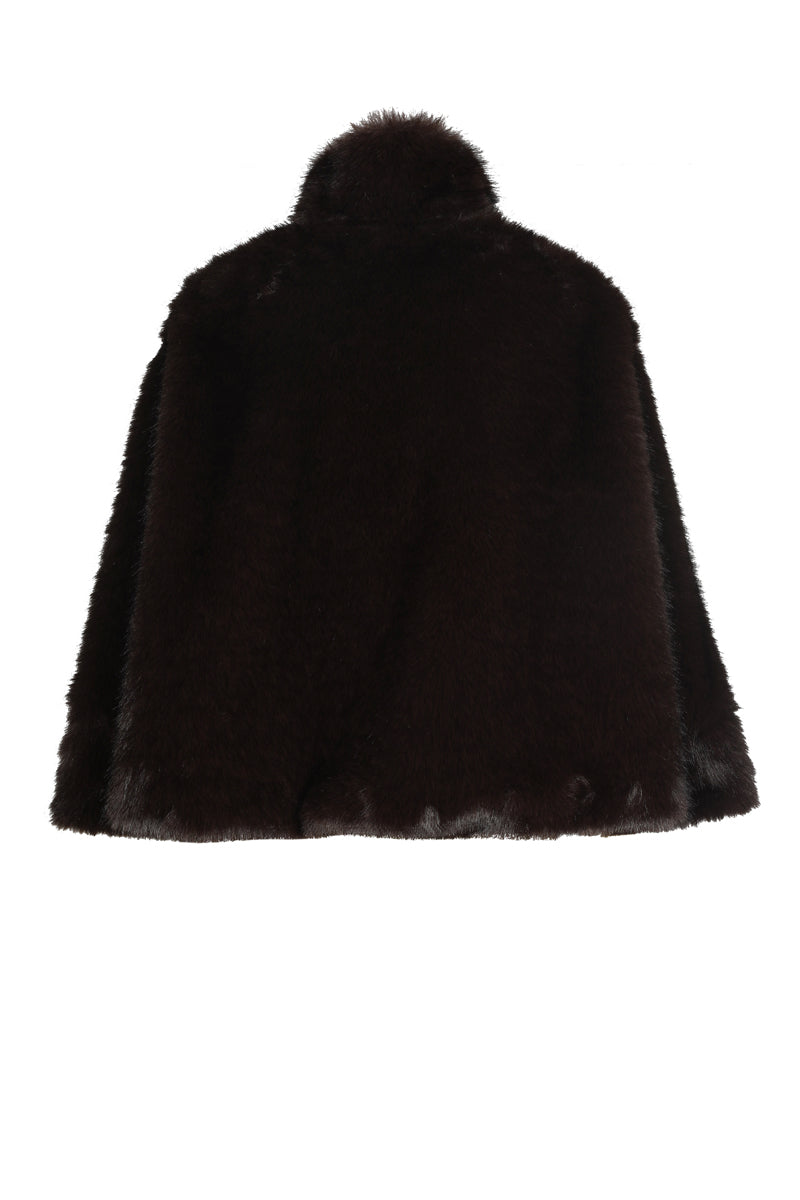 Short and wide long-haired fake fur jacket