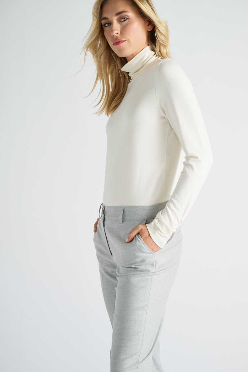 Sous-pull creme col roulé manche froncée