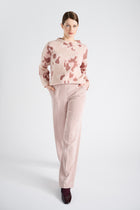 Pull jacquard rose mohair avec col montant