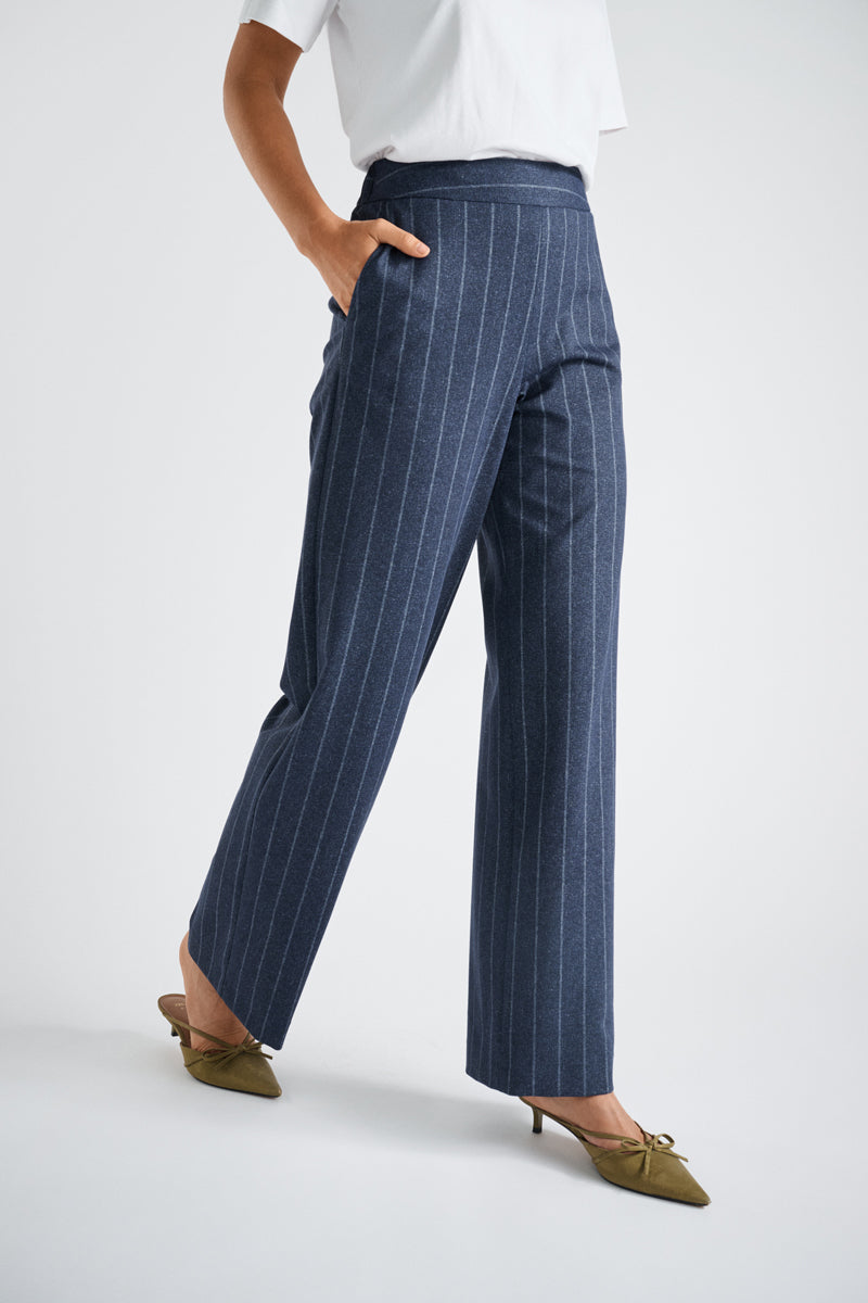 Slim widening pant with pinstripe