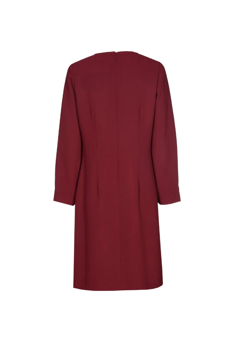 Bordeaux long-sleeved straight dress with round neck