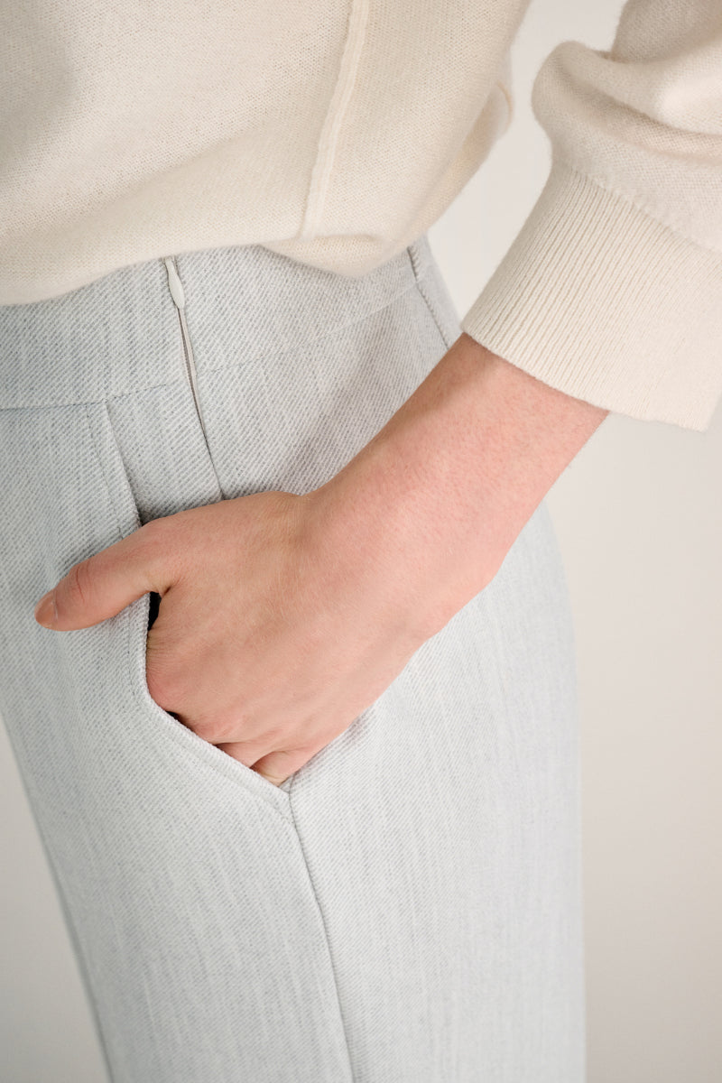 Wide pants in grey