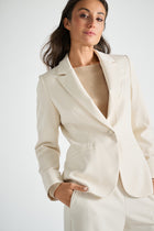 Blazer crème pour toutes les occasions