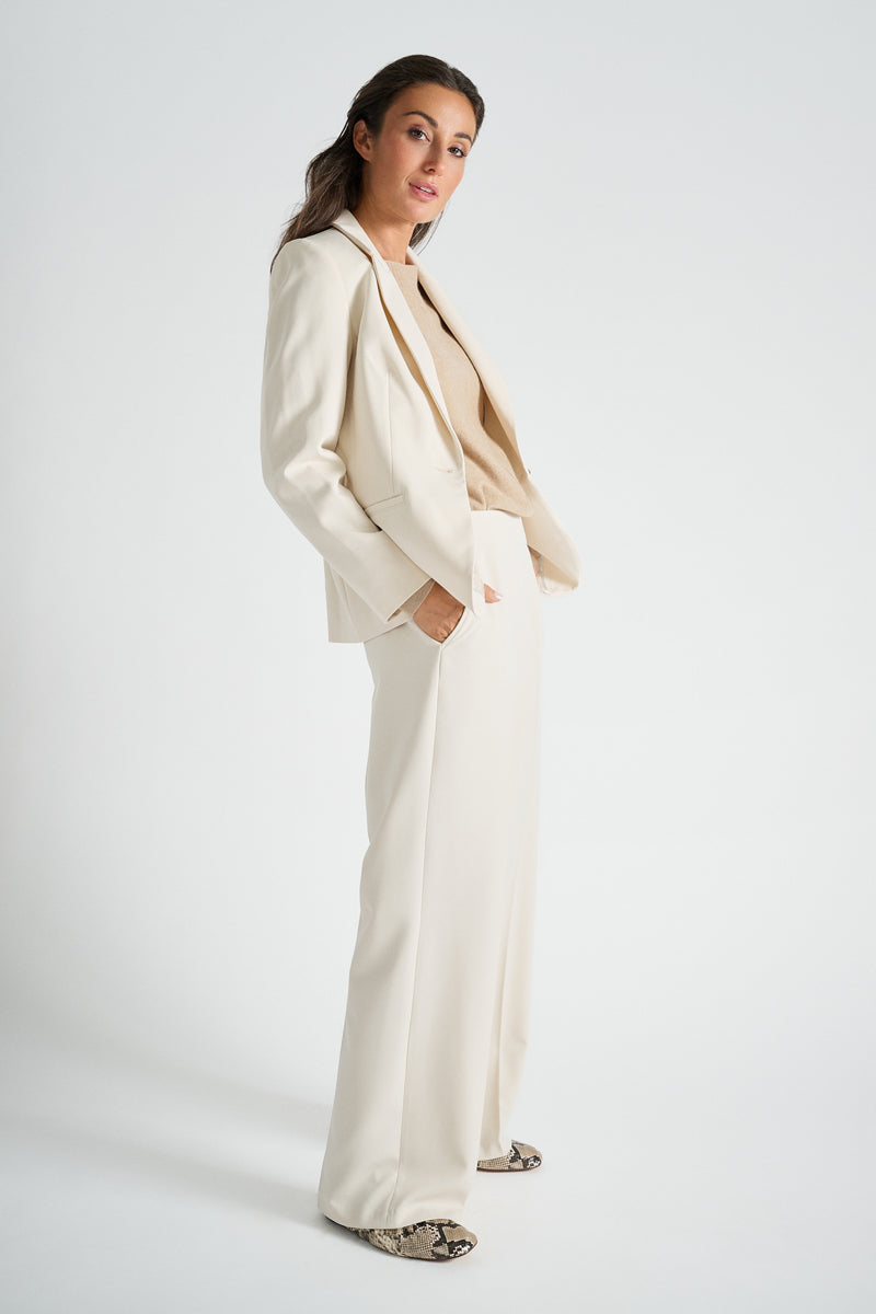 Blazer crème pour toutes les occasions