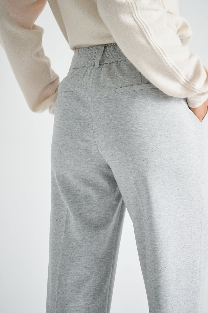 Wide-leg trousers in grey in soft jersey fabric with button fastening